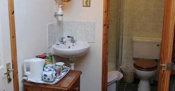 The Little Stable Hotel Corby Ngoại thất bức ảnh